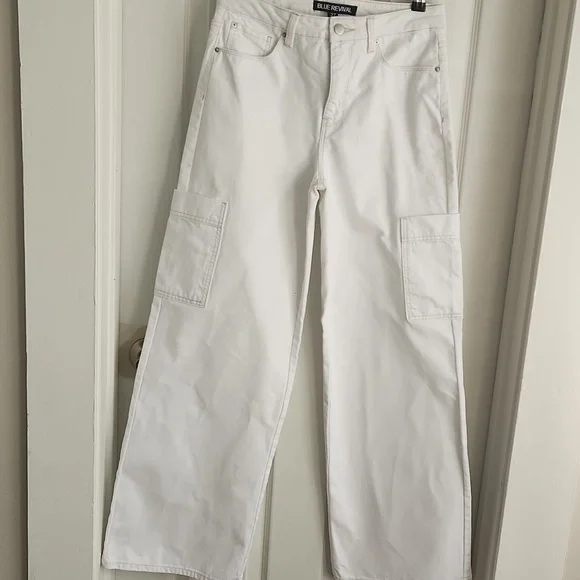 NWOT Blue Revival Jeans - Picture 3 of 4